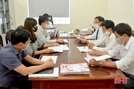 Hà Tĩnh ứng dụng phần mềm chi trả tiền hỗ trợ đối tượng bị ảnh hưởng đại dịch Covid-19