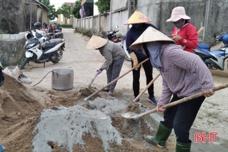 Phụ nữ Can Lộc góp sức xây dựng khu dân cư kiểu mẫu