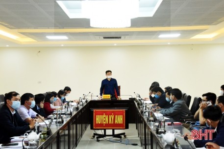 Huyện Kỳ Anh có 5 xã xuất hiện bệnh viêm da nổi cục trên đàn trâu, bò