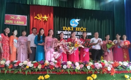 Phụ nữ Đức Lạng chung sức đưa xã đạt chuẩn nông thôn mới nâng cao.
