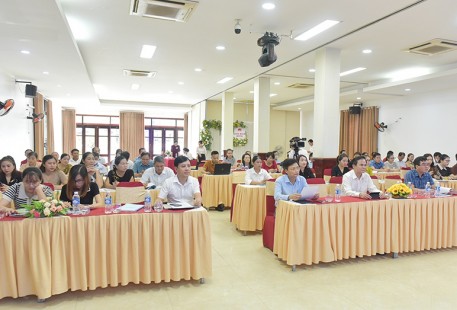 Nâng cao kiến thức truy xuất nguồn gốc, an toàn vệ sinh thực phẩm và các quy định về xây dựng tem nhãn hàng hóa các sản phẩm OCOP