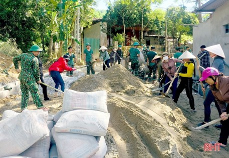 Hỗ trợ Hương Khê hơn 21 tỷ đồng xây dựng nông thôn mới
