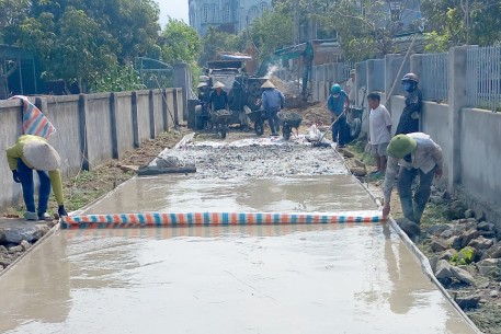 Hương Sơn: Làm mới gần 18km đường giao thông nông thôn