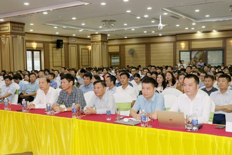 Hà Tĩnh: Nâng cao kiến thức, kỹ năng về Chuyển đổi số cho cán bộ, doanh nghiệp