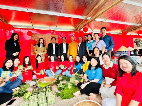 Tổ chức hội thi “Gói và nấu bánh chưng, bánh dày dâng Quốc Tổ” năm 2025