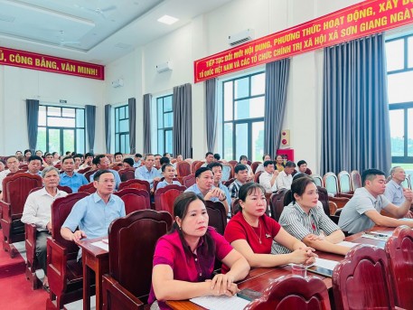 Xã Sơn Giang tập huấn triển khai bộ tiêu chí vườn đẹp, vườn hiệu quả kinh tế năm 2026