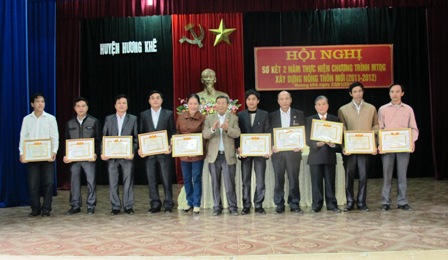 Hương Khê: Sơ kết 2 năm thực hiện Chương trình mục tiêu quốc gia xây dựng nông thôn mới