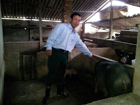 Một Thôn trưởng  năng động trong phong trào xây dựng nông thôn mới.