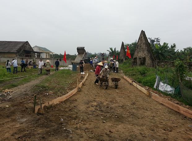 Nhiều địa phương ra quân làm giao thông nông thôn năm 2013