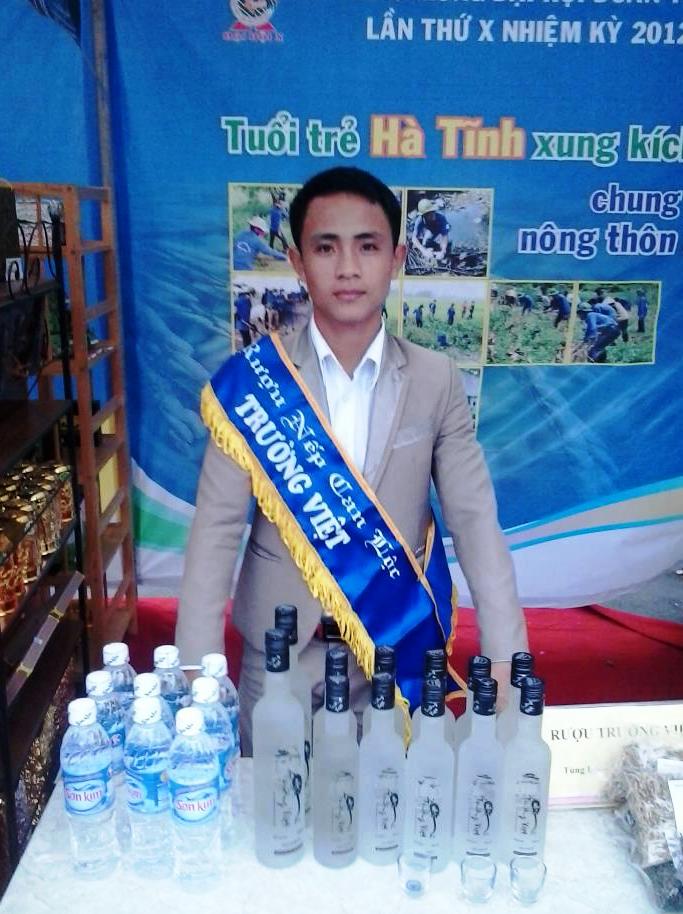 Triệu phú sinh ra từ làng