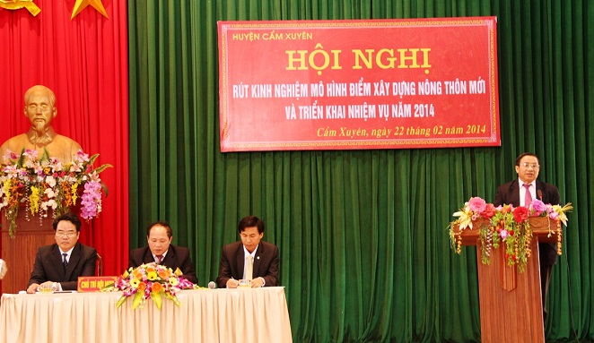 Đồng chí Lê Đình Sơn – Phó Chủ tịch UBND tỉnh, Phó Trưởng Ban Thường trực Ban chỉ đạo Chương trình NTM tỉnh phát biểu chỉ đạo Hội nghị.