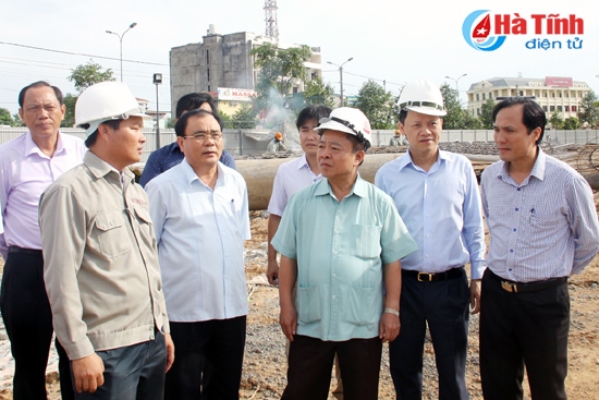 Bí thư Tỉnh ủy kiểm tra một số công trình, dự án trên địa bàn TP. Hà Tĩnh