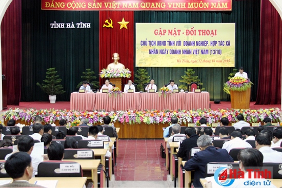Cởi mở, không né tránh những vấn đề doanh nghiệp quan tâm