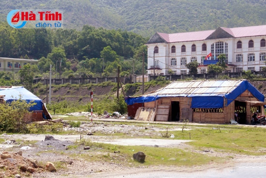 Xây dụng ki-ốt kinh doanh trong vùng quy hoạch khu hậu cần Logistic Vũng Áng