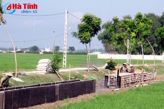 Phát huy dân chủ cơ sở trong huy động nguồn lực xây dựng NTM