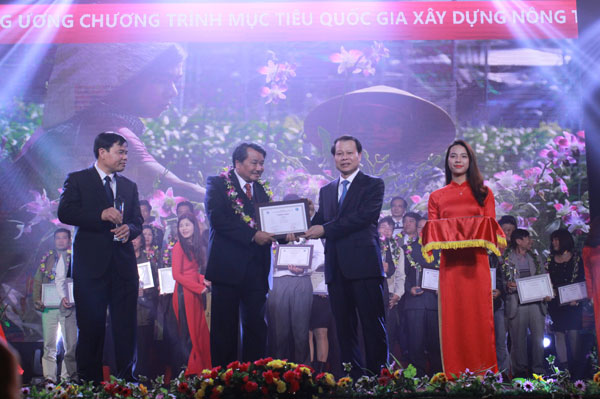 300 tác phẩm dự thi sáng tác về nông thôn mới
