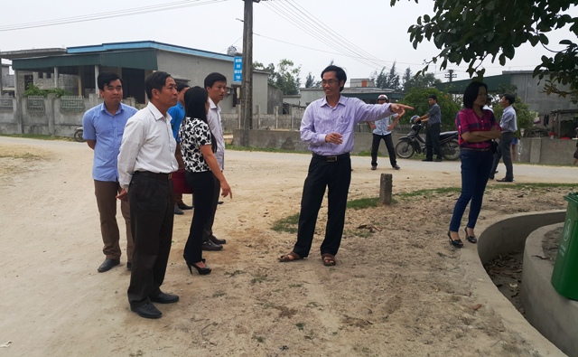 Kiểm tra tiến độ xây dựng Khu dân cư NTM kiểu mẫu tại thôn Đông Hà