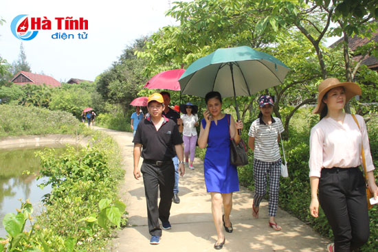 Đoàn Pamtrip khảo sát các sản phẩm du lịch Hà Tĩnh