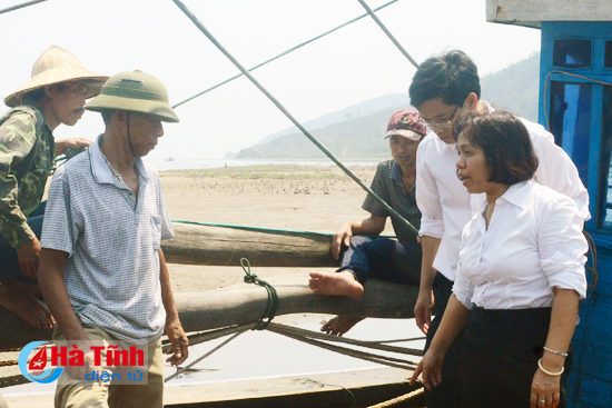 Hệ thống Ngân hàng Hà Tĩnh sát cánh cùng ngư dân