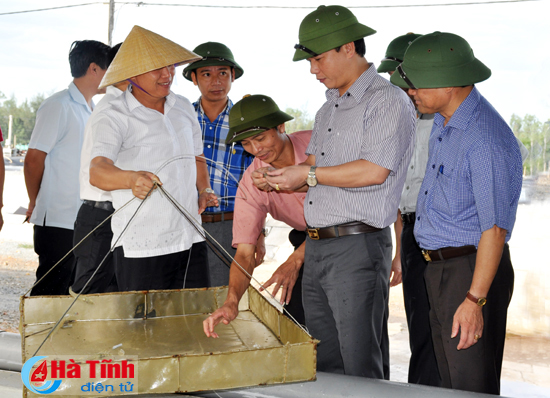 Nghiên cứu, nhân rộng mô hình nuôi tôm sinh học tại Hà Tĩnh