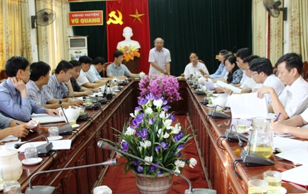 Thường trực Ban chỉ đạo xây dựng NTM huyện làm việc với Văn phòng điều phối NTM