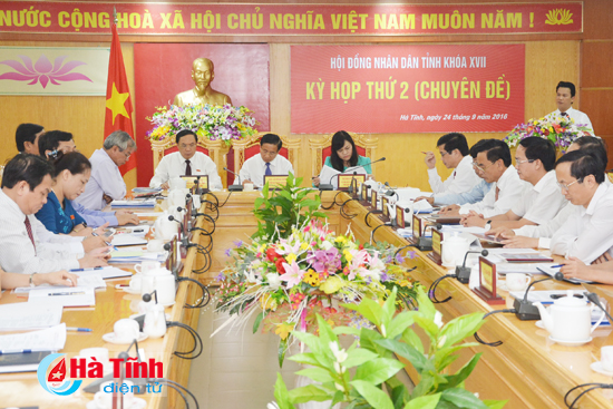 Dồn sức khôi phục sản xuất, thực hiện các mục tiêu kinh tế - xã hội