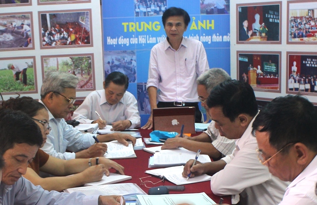 Đồng chí Trần Huy Oánh – Chánh VPĐP NTM tỉnh, Phó Chủ tịch Hội Làm vườn và Trang trại tỉnh: “Phải triển khai nhanh giải pháp khôi phục vườn hộ sau mưa lũ”