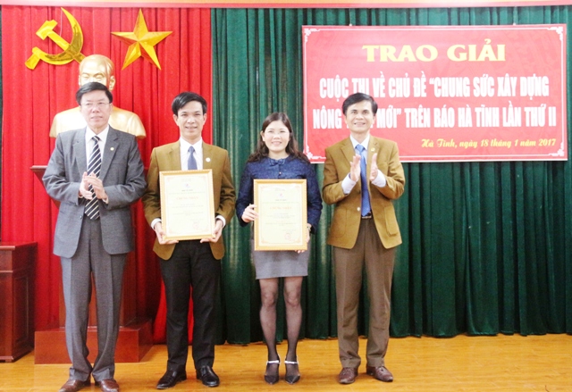 Trao 28 giải Cuộc thi viết về chủ đề “Chung sức xây dựng nông thôn mới”