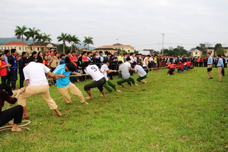 Vũ Quang: Sôi nổi giải Kéo co mùa xuân năm 2017