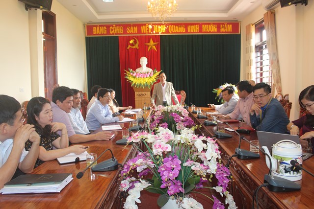 Họp BCĐ triển khai kế hoạch phát động cuộc thi xây dựng khu dân cư NTM kiểu mẩu, Tổ dân phố văn minh, vườn mẩu