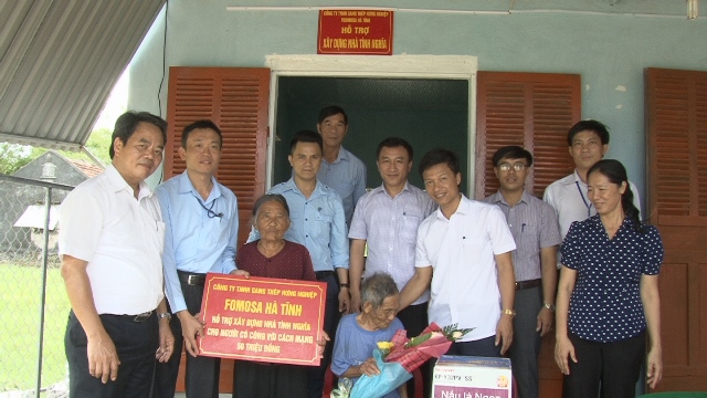 Thị xã Kỳ Anh bàn giao nhà tình nghĩa cho các gia đình chính sách, người có công