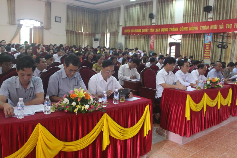 Đại biểu tham dự lễ hội nghị Tổng kết