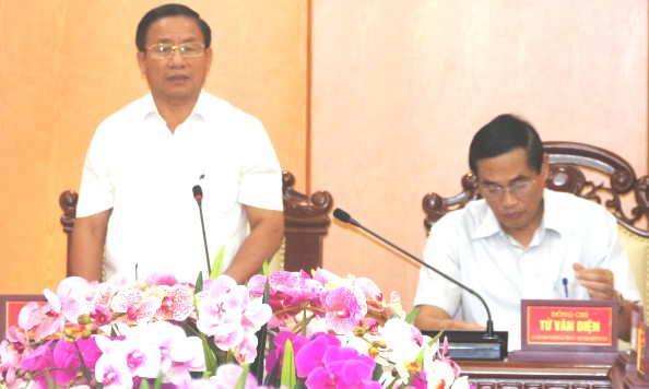Kiên trì chỉ đạo hoàn thành kế hoạch xây dựng nông thôn mới năm 2017