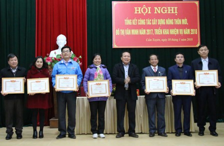 Cẩm Xuyên tổng kết công tác xây dựng NTM và chỉnh trang đô thị năm 2017