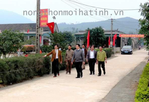 Hà Tĩnh công nhận 33 xã đạt chuẩn nông thôn mới năm 2017