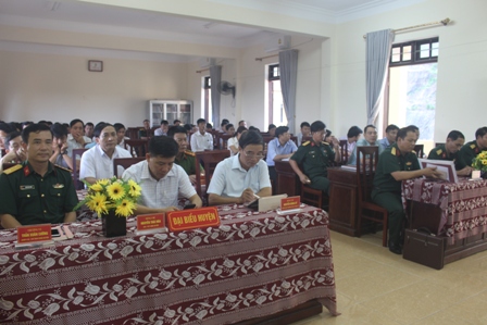 Đại biểu dự lớp cập nhật kiến thức về Quốc phòng an ninh cho đối tượng 3 tại huyện Vũ Quang