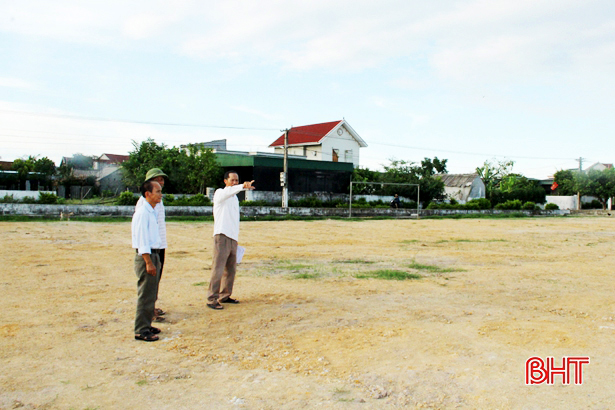 Công khai, minh bạch từ xã đến thôn, người dân Tân Lộc không tiếc công, tiếc của xây dựng nông thôn mới