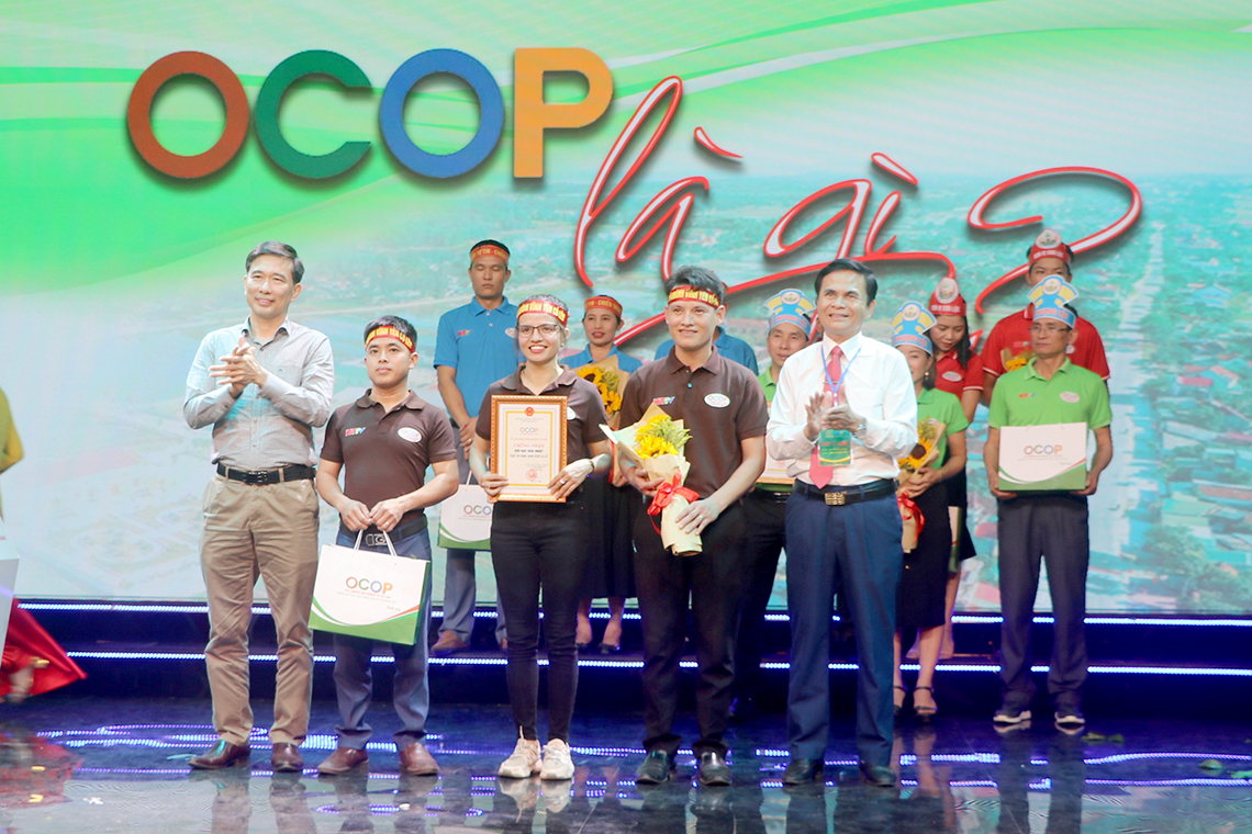 Can Lộc: Gia Hanh, Khánh Vĩnh Yên nhất cuộc thi “OCOP là gì?”